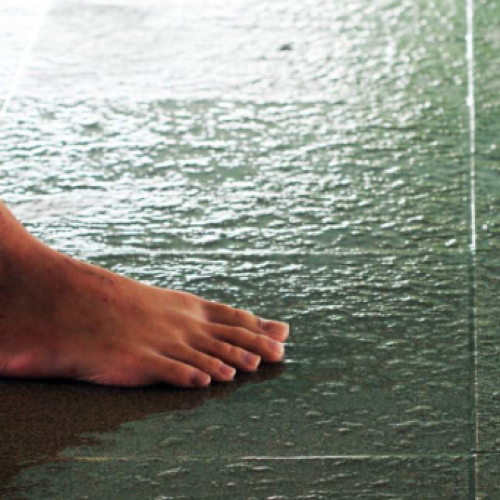 Anti Skid Tile